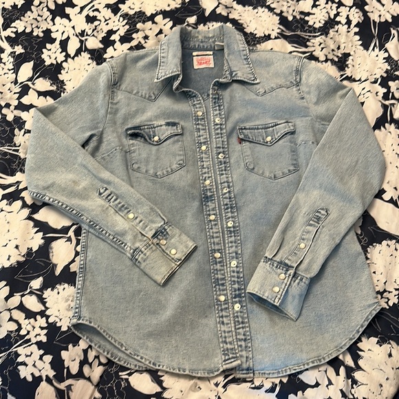 LEVI STRAUSS ESSENTIAL WESTERN DENIM SHIRT classic fit size S - Picture 4 of 9